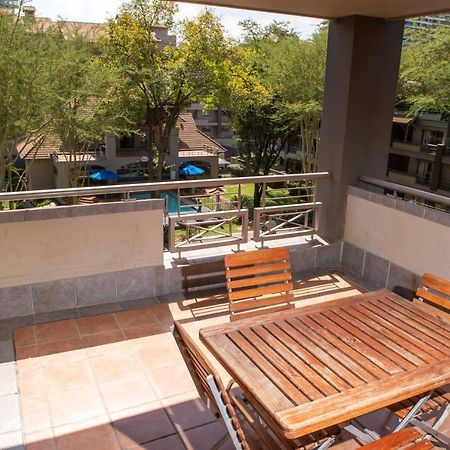 Grayston Exec Apartments Johannesburg Bagian luar foto